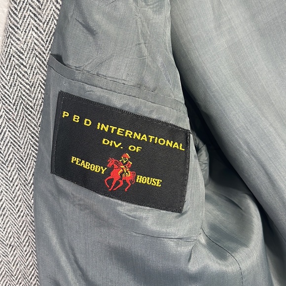 PBD International Div. of Peabody house grey blazer - Picture 3 of 5